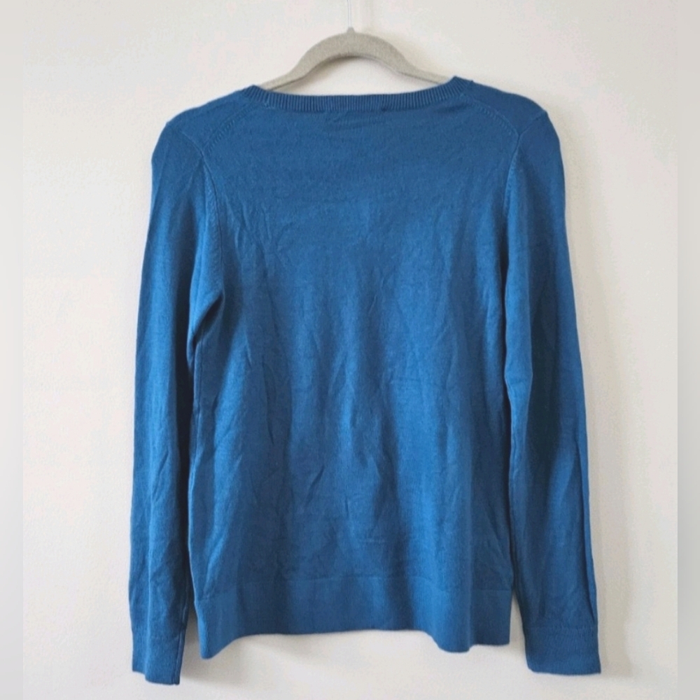 NWT LOFT Teal Blue Long Sleeve Crewneck Novelty Sweater Wolf Husky Dog XS - Picture 5 of 8